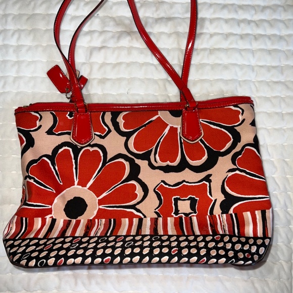 Floral Coach bag - Picture 2 of 3